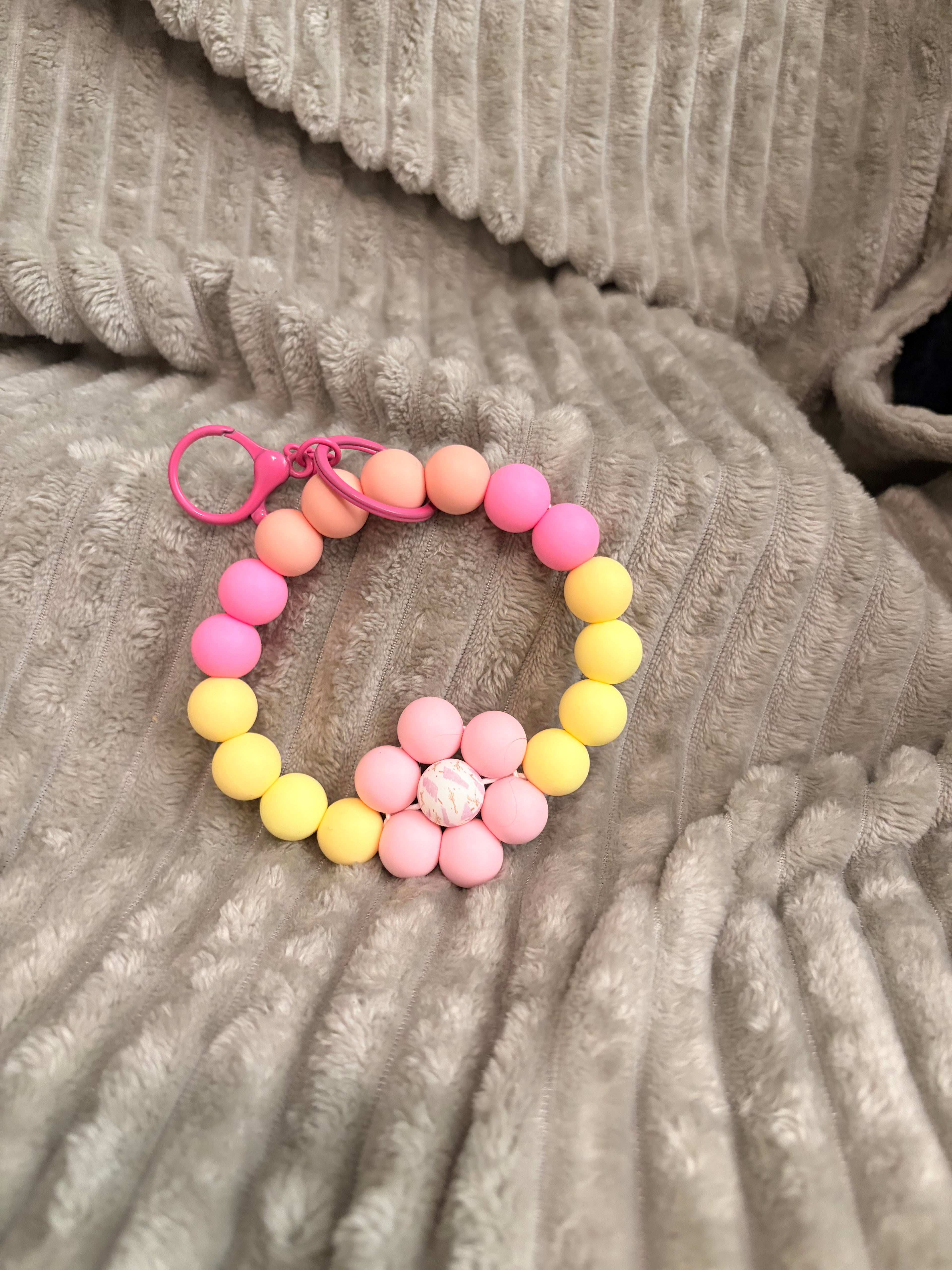 Pink Lemonade Daisy Wristlet